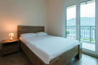 Апартаменты Villa MilaMi Котор Апартаменты с видом на море-12